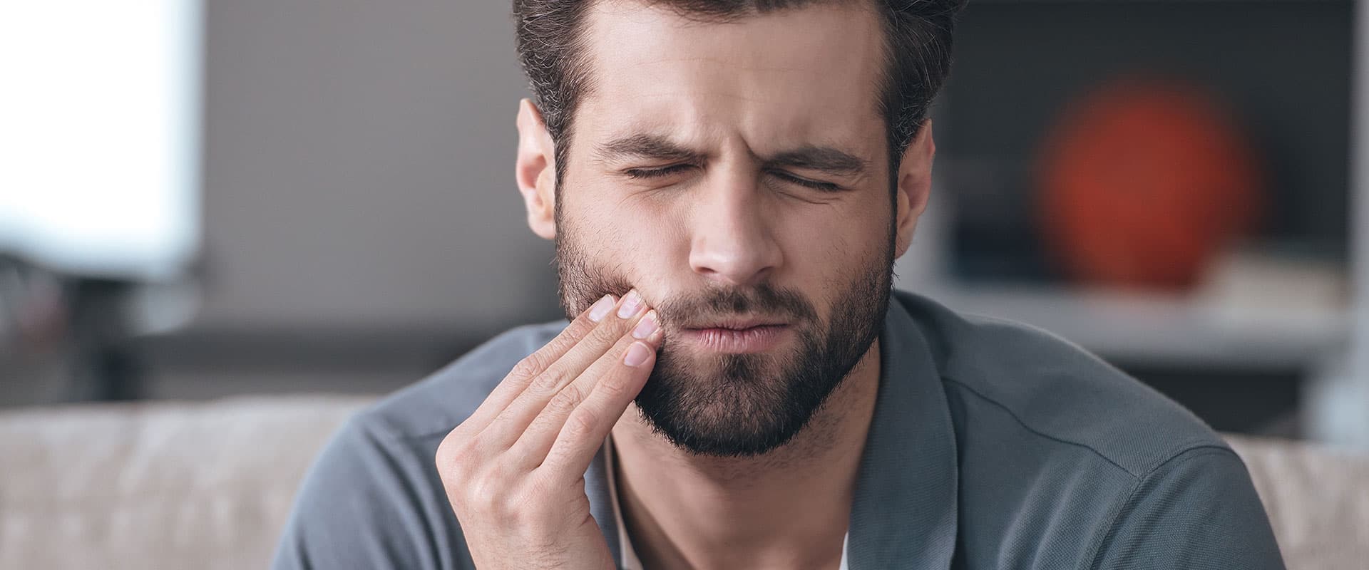 Suffering from a Toothache? Our Emergency Dental Team in Calgary Is Here to Help!